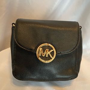 MICHAEL KORS Black Leather Crossbody Bag